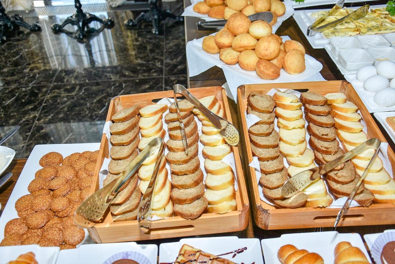 Ramada By Wyndham Turkistan Hotel Luaran gambar