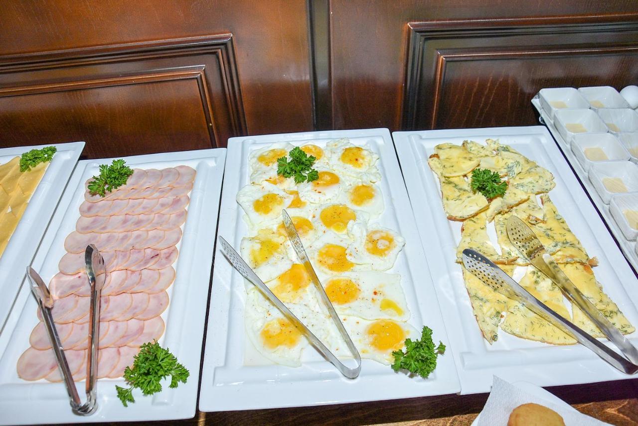 Ramada By Wyndham Turkistan Hotel Luaran gambar