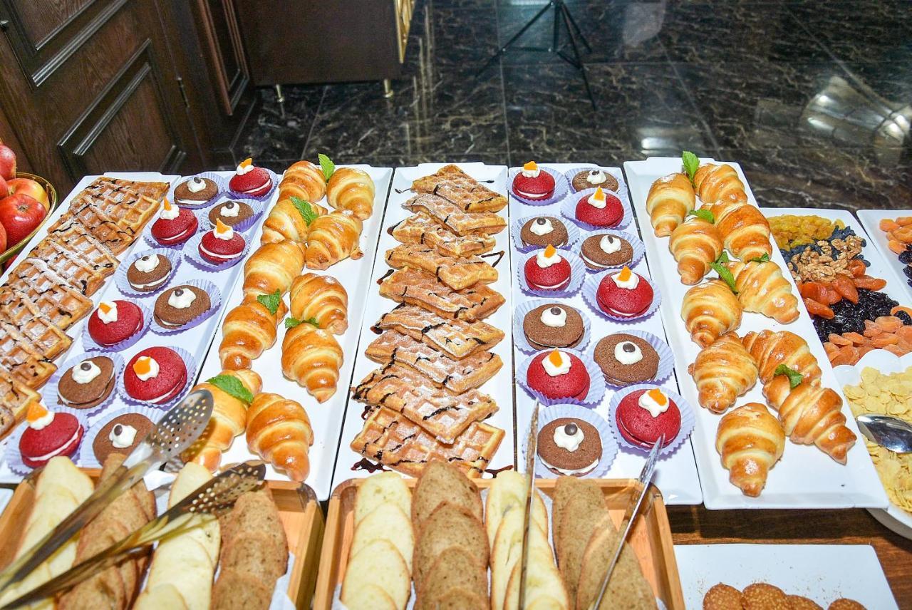 Ramada By Wyndham Turkistan Hotel Luaran gambar